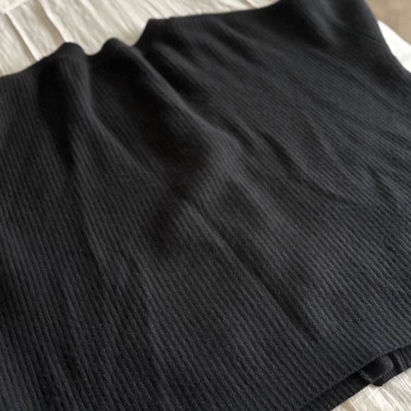 Jenni Kayne Cashmere Cocoon Cardigan in Black - Picture 2 of 5